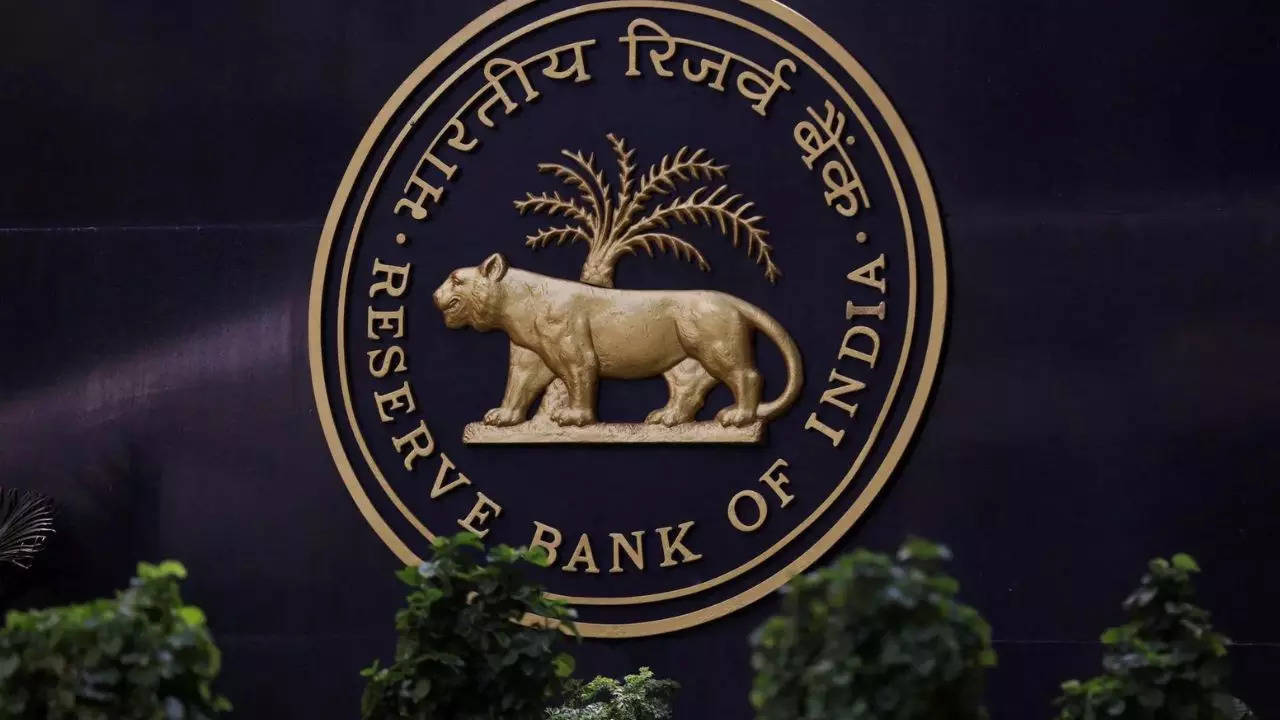 India’s forex reserves jump  billion to record high of 0.857 billion: RBI
